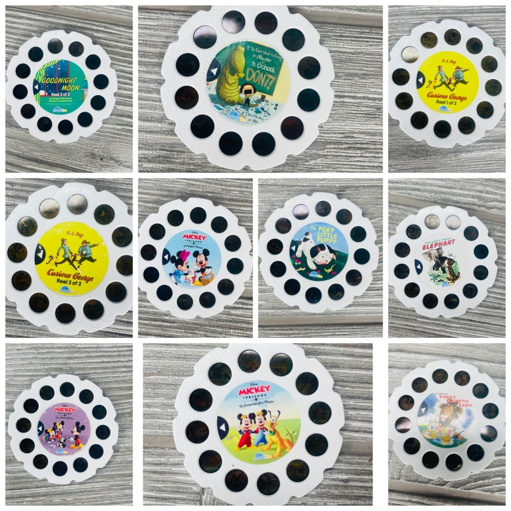 Moonlight projector reels and projectors 10 reels 2 projectors no codes